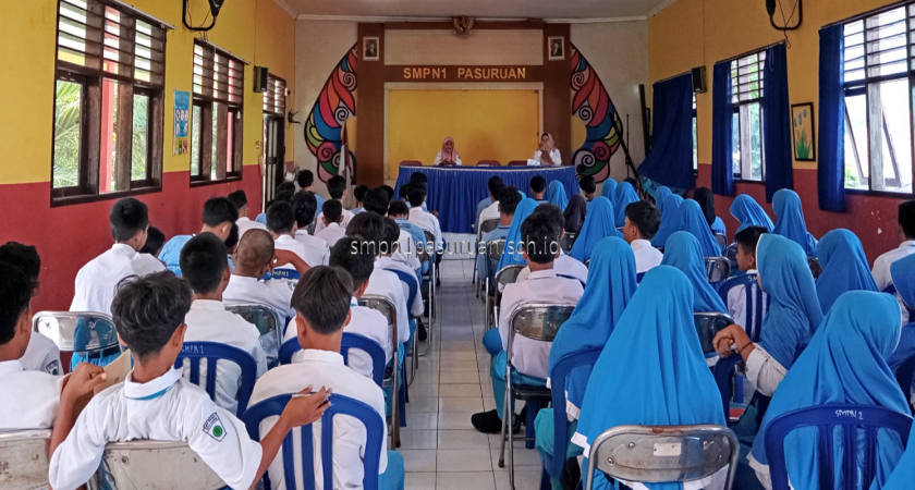 KETERLAKSANAAN PROGRAM INDONESIA PINTAR DI UPT SMP NEGERI 1 PASURUAN TAHUN 2025