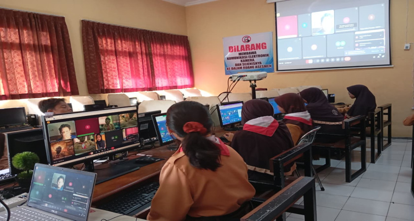 Sinergi Hijau: Duta UPT SMP Negeri 1 Pasuruan dan Green Tech Surabaya Bersatu untuk Bumi