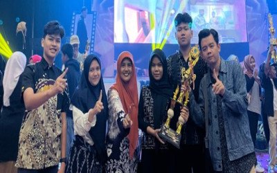 "SMPN 1 Pasuruan Ukir Prestasi Lewat Layar, Juara 1 Festival Film Pendek Kota Pasuruan"