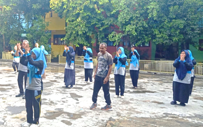 Senam Pagi Indonesia Sehat: Langkah Nyata UPT SMP Negeri 1 Pasuruan Menuju Sekolah Sehat